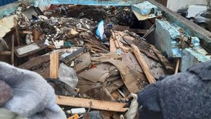 Trailers filled with rubbish have been dumped in Attwood Street and Stourvale Road, Lye.