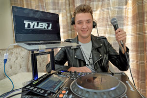 Supporting image for story