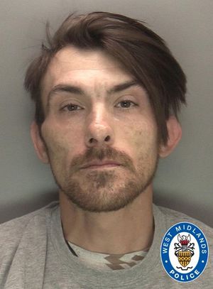 Glen Garner, 37, is wanted on racall to prison