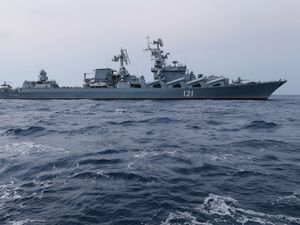 Supporting image for story: US shared intelligence before Ukraine sank Russian warship, says official