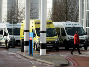 Supporting image for story: NHS crisis: Hundreds wait in ambulances outside West Midlands hospitals as beds full to capacity