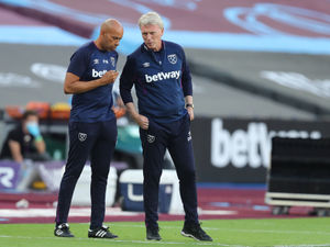Supporting image for story: West Ham trio test positive for coronavirus ahead of Wolves clash