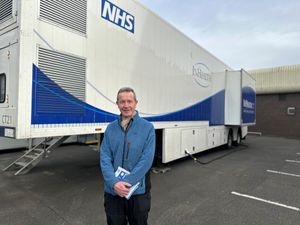 Supporting image for story: Dad-of-two is first Black Country patient to have free 'lung MOT' with others urged to follow suit