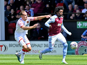 Supporting image for story: Unai Emery: Jaden Philogene staying at Aston Villa for now