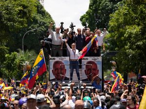 Supporting image for story: Venezuela’s top prosecutor announces criminal probe against opposition leaders