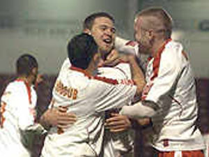 Supporting image for story: Gerrard setback sparks a loan bid