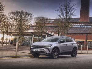 Supporting image for story: First Drive: Can the updated Vauxhall Grandland compete with the best in class?