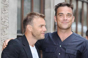 Supporting image for story: Robbie and Gary reunited by song