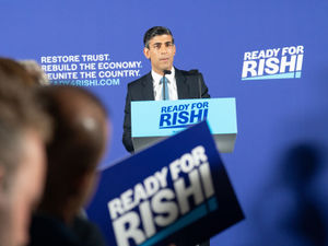 Supporting image for story: Sir Gavin Williamson throws weight behind 'straight and honest' Rishi Sunak for Tory leadership