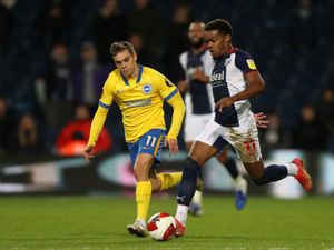 Supporting image for story: West Brom's Grady Diangana told to 'improve performances"