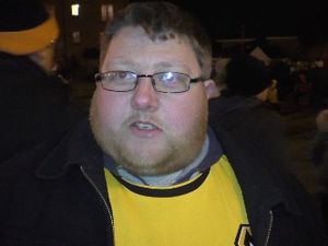 Supporting image for story: 'We were flat and deserved what we got!' Wolves fans on Palace defeat - WATCH