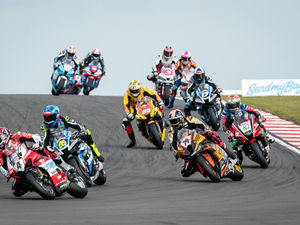Supporting image for story: Stacey shows consistency in British Superbikes battle at Donington Park