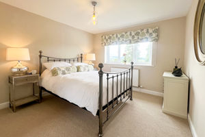 Cedar Bedroom in Wellingtonia Cottage