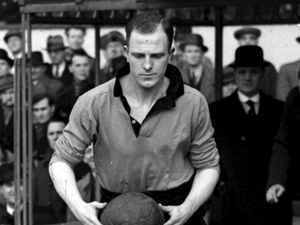 Supporting image for story: Throwback Thursday: A sad final chapter to a legendary tale at Wolves