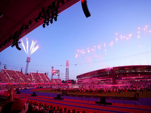 Supporting image for story: Commonwealth Games: Mixed responses to idea of Birmingham playing host again