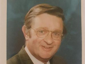 Supporting image for story: Former Bridgnorth teacher and district councillor who helped open country park dies aged 80