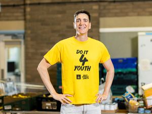 Supporting image for story: Harry Potter star Oliver Phelps on charity work, podcasts and dreams of a Fred and George spin-off