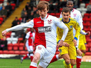 Supporting image for story: James McQuilkin signs new Harriers deal
