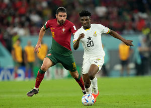 Portugal's Neves Ruben battles with Ghanas Mohammed Kudus during the FIFA World Cup Group H match at Stadium 974 in Doha, Qatar. Picture date: Thursday November 24, 2022.