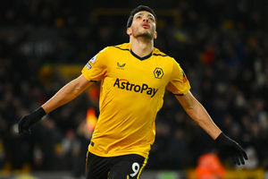  Raul Jimenez of Wolverhampton Wanderers celebrates after scoring a goal(Photo by Clive Mason/Getty Images)