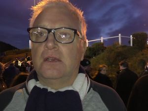 Supporting image for story: 'Would Tony Pulis pay £100-a-week to watch this?' Angry West Brom fans turn on Baggies boss