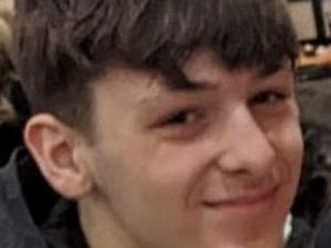 Supporting image for story: Murder trial jury shown moment teenager Joseph Riches stabbed and bundled into Toyota