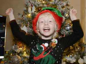 Supporting image for story: Perfect Christmas for young Oscar and family after cancer battle