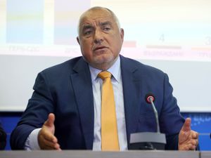 Supporting image for story: Bulgarian ex-premier Borissov offers coalition but does not want job again