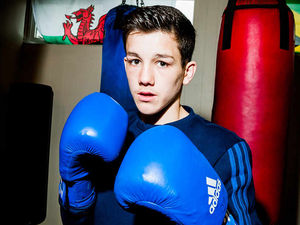 Supporting image for story: Late injury scare in the Elite for Liam Davies