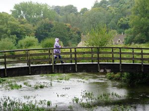 Supporting image for story: Some summer sun expected after ‘taste of autumn’ over bank holiday weekend
