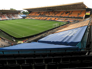 Supporting image for story: Wolves set to snap up Porto midfielder Vitor Ferreira