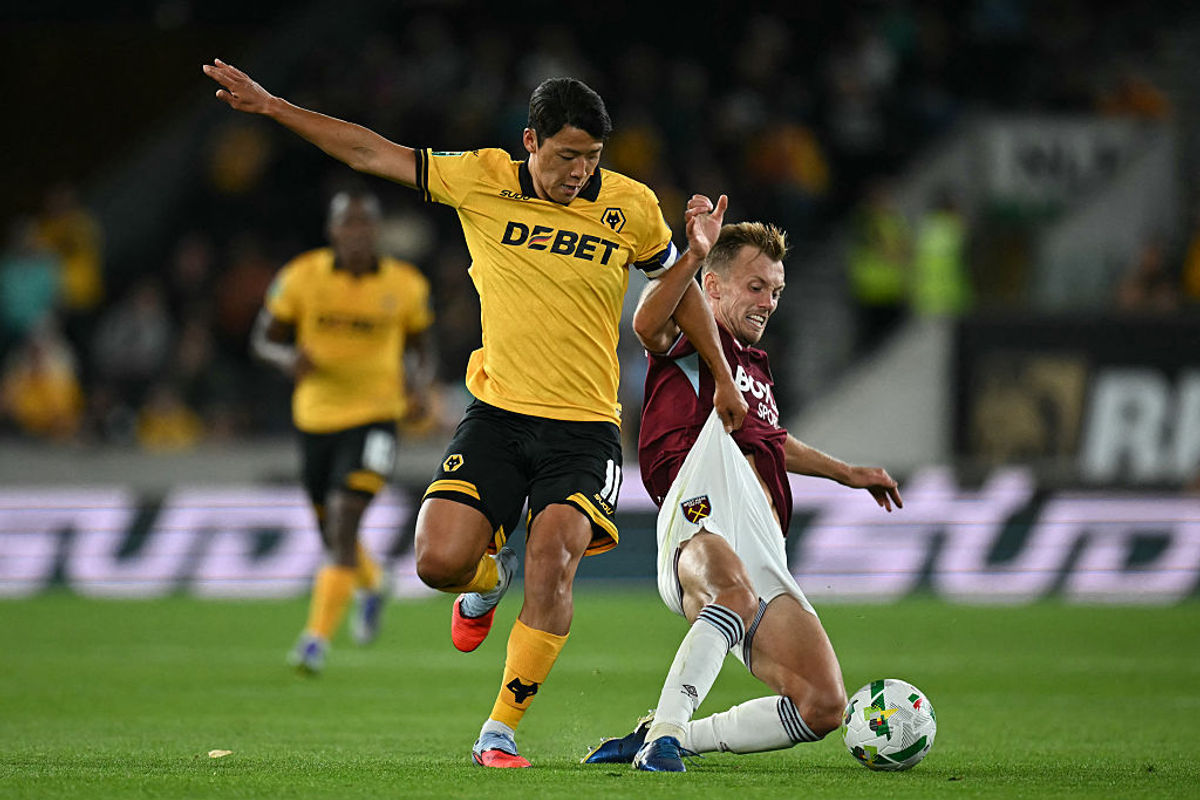 Wolves head coach hails Hwang Hee Chans character after devastating news