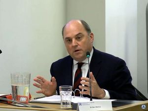 Supporting image for story: Wallace rejects claims he ‘lacked curiosity’ over alleged special forces murders