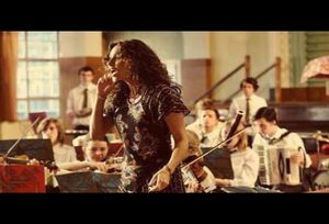 Supporting image for story: Hunky Dory