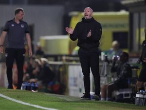 Supporting image for story: Michael Appleton's key factor to get the best out of the Shrewsbury players