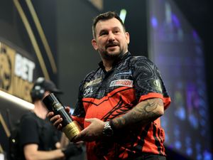 Supporting image for story: Jonny Clayton managing pain from gout as he dominates Premier League