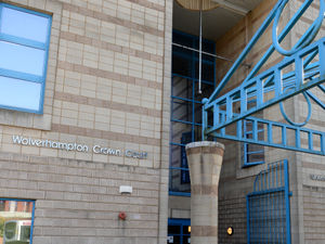 Supporting image for story: Teen stabbed in unprovoked attack in Walsall tells jury he was scared for his life 