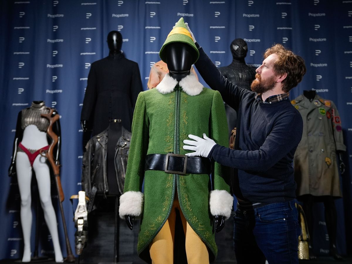Will Ferrell&rsquo;s Elf costume fetches more than &pound;200,000 at auction