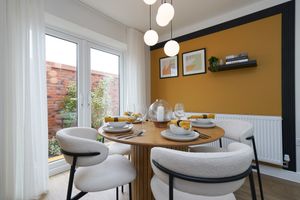 Show home dining