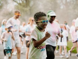 Supporting image for story: Watch as hundreds turn out for fun in the sun at Wolverhampton colour run