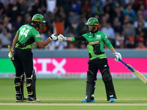 Supporting image for story: Warwickshire opener Alex Davies sets up finale against old pals
