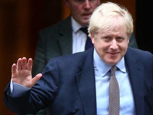 Supporting image for story: Boris Johnson offers MPs more time to debate Brexit if December election agreed