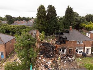 Supporting image for story: Locals describe heroic house rescue of man from Birmingham explosion