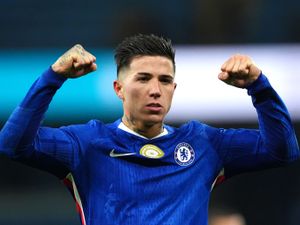 Supporting image for story: Enzo Fernandez grabs last-gasp equaliser as Chelsea deal title blow to Man City