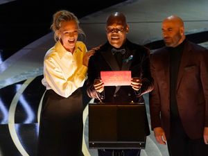 Supporting image for story: Pulp Fiction’s Samuel L Jackson and Uma Thurman reunite in dark comedy thriller