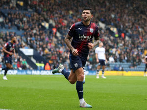 Supporting image for story: Alex Mowatt calls on West Brom players to share goal burden 