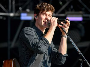 Supporting image for story: Shawn Mendes paused gig for ‘heartbreaking’ tribute to Liam Payne