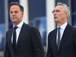 Supporting image for story: Nato’s longtime chief hands over to former Dutch premier Mark Rutte