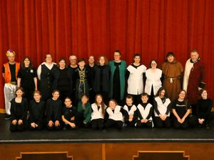 Supporting image for story: The legend of Robin Hood comes to a Llandrindod Wells theatre