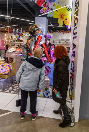 Kinky Boots cast at Birmingham Bullring and Grand Central. Picture by: Simon Hadley